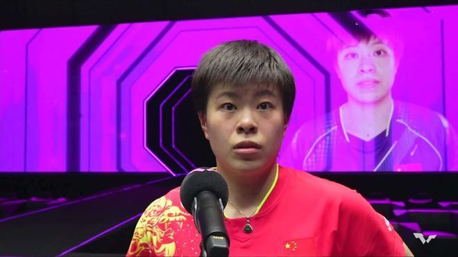搬家公司性感女郎